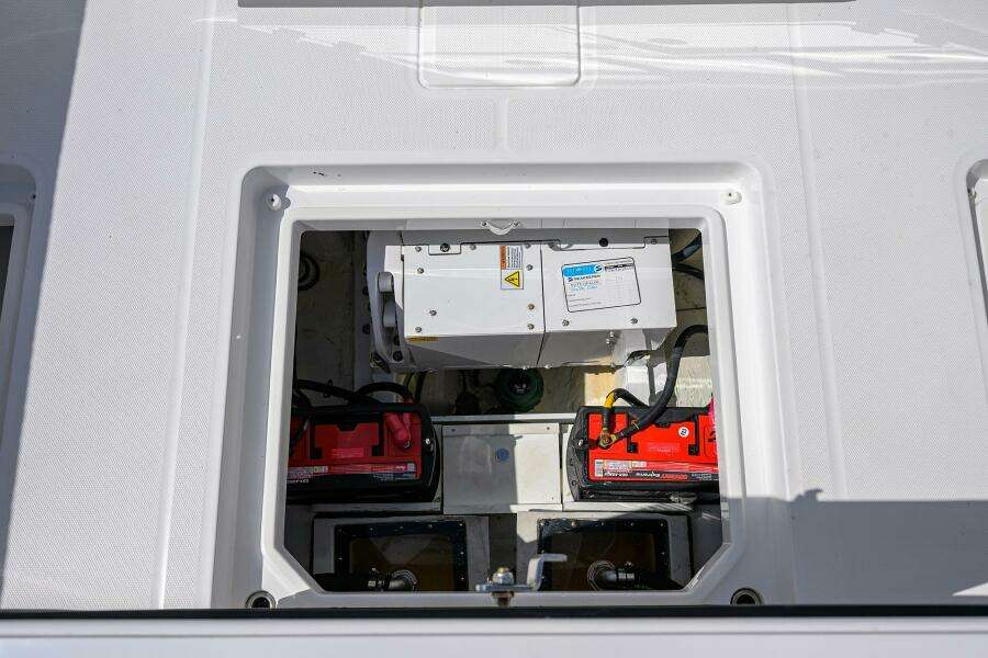 SPRINKLES 41ft HCB Yacht For Sale