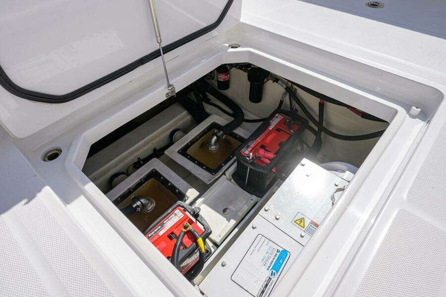 SPRINKLES 41ft HCB Yacht For Sale