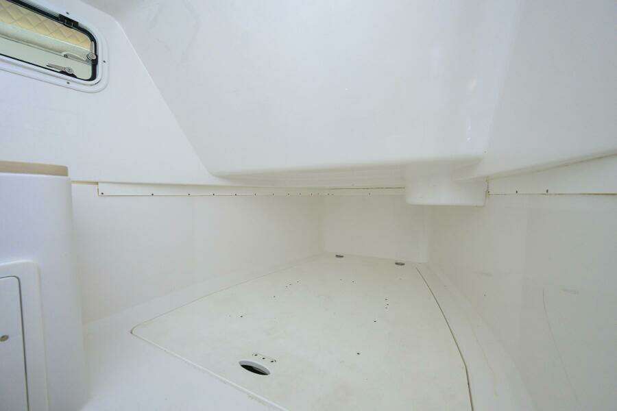 SPRINKLES 41ft HCB Yacht For Sale