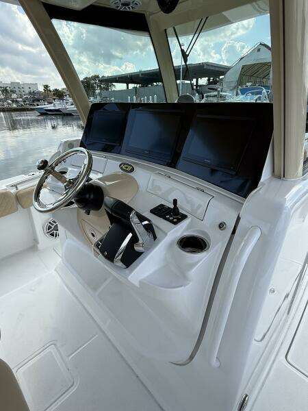 41ft HCB Yacht For Sale