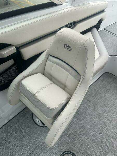 23ft Cobalt Yacht For Sale