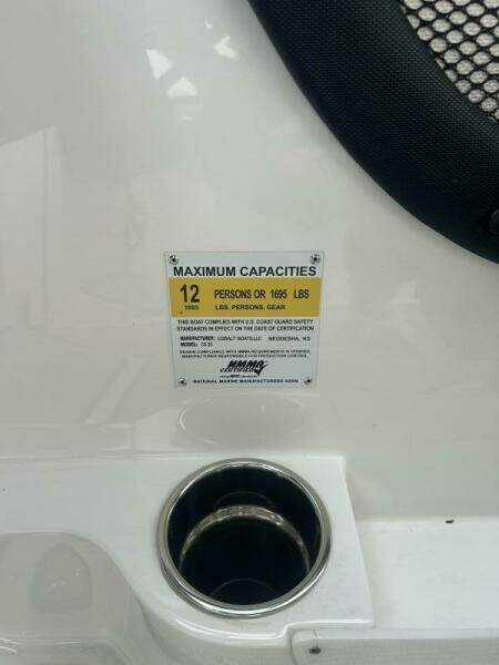 23ft Cobalt Yacht For Sale