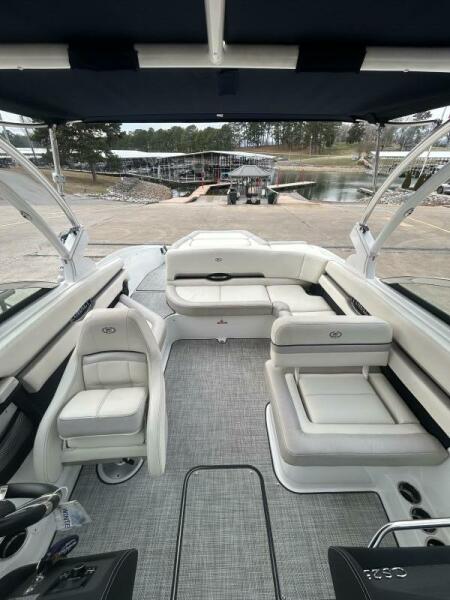 23' 2020 Cobalt CS23