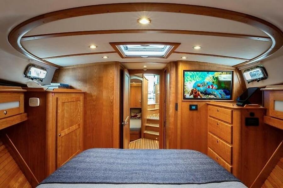 2027 Sabre 45 Salon Express — 0005448514