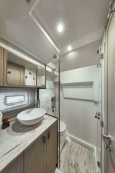 2027 F4.3 Master Head