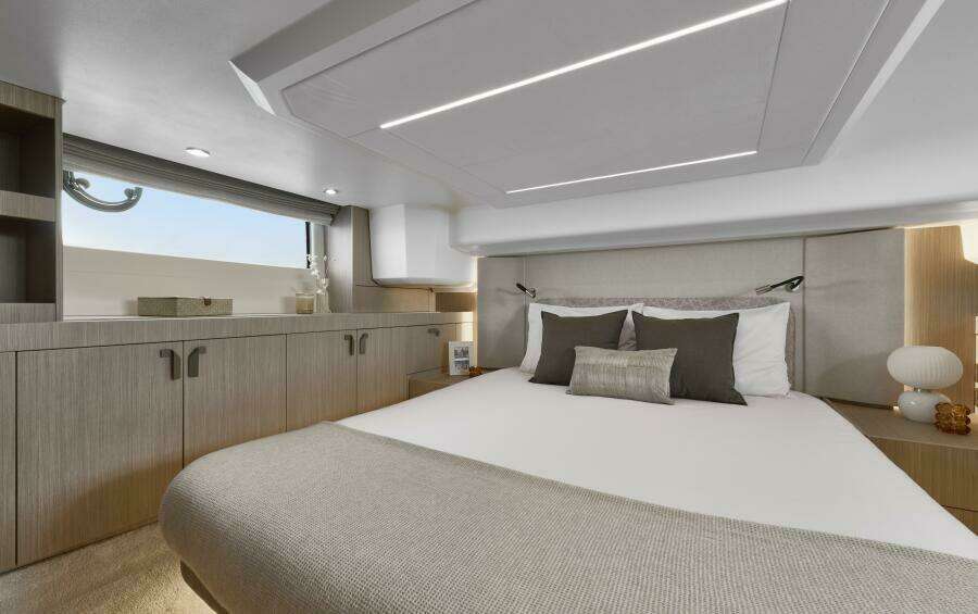 2027 F4.3 Master Stateroom