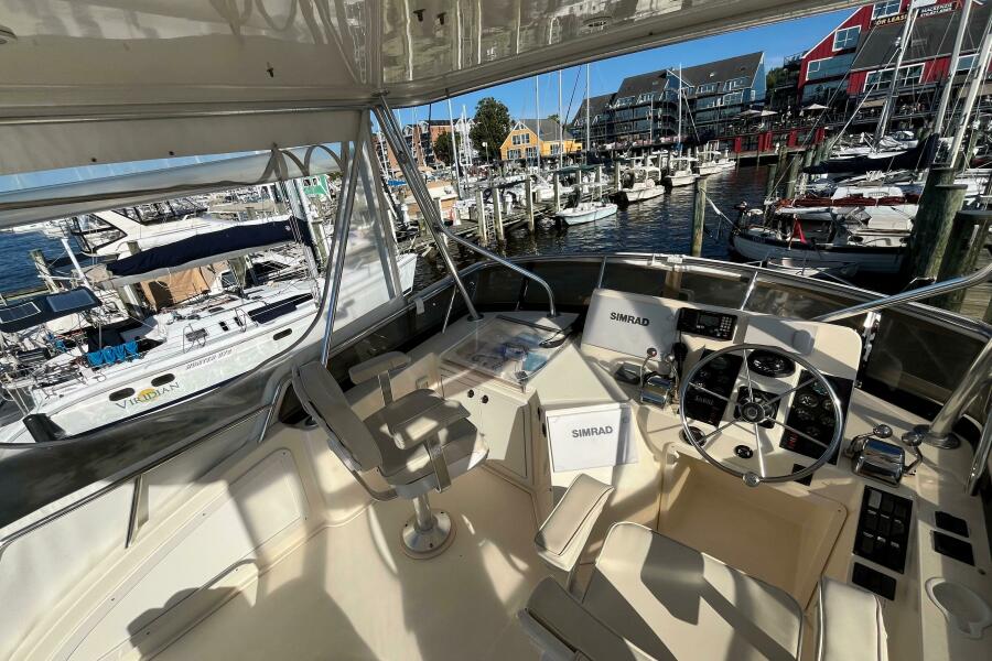 36' 2006 Sabreline 36 Flybridge