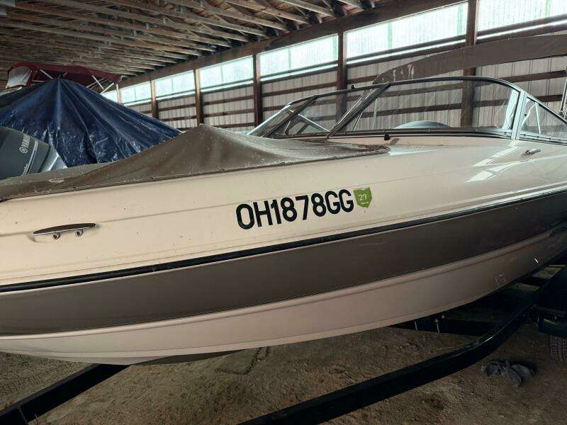 20ft Stingray Yacht For Sale