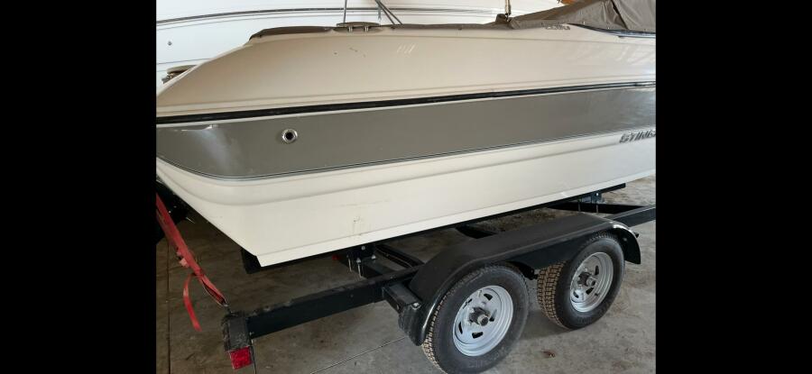 20' 2019 Stingray 208 LS