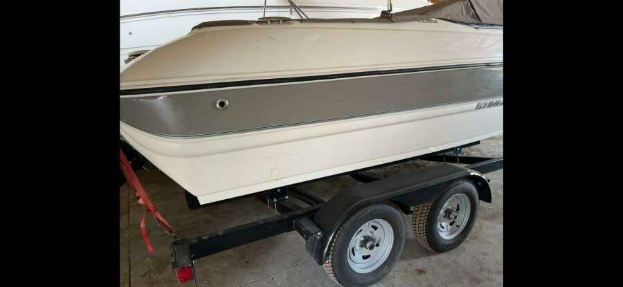 20ft Stingray Yacht For Sale