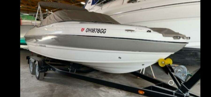 20ft Stingray Yacht For Sale