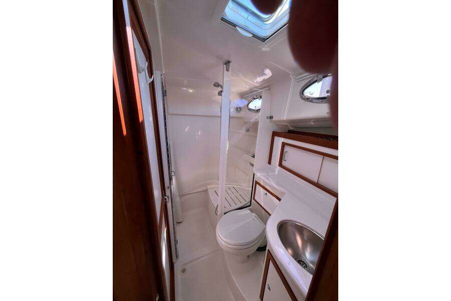 Phalarope 37ft Back Cove Yacht For Sale