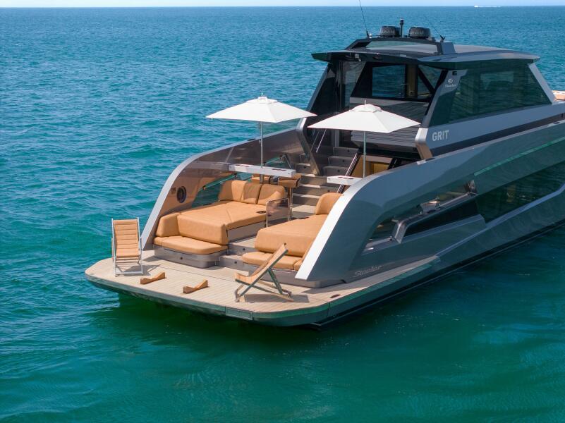 67' 2025 Steeler Bronson 67 Beachclub