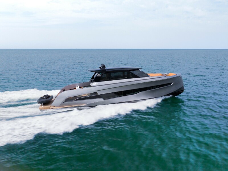 67' 2025 Steeler Bronson 67 Beachclub