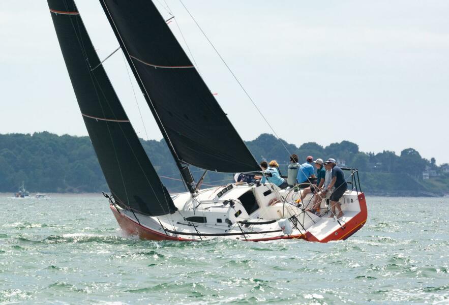 36' 2013 J Boats J/111