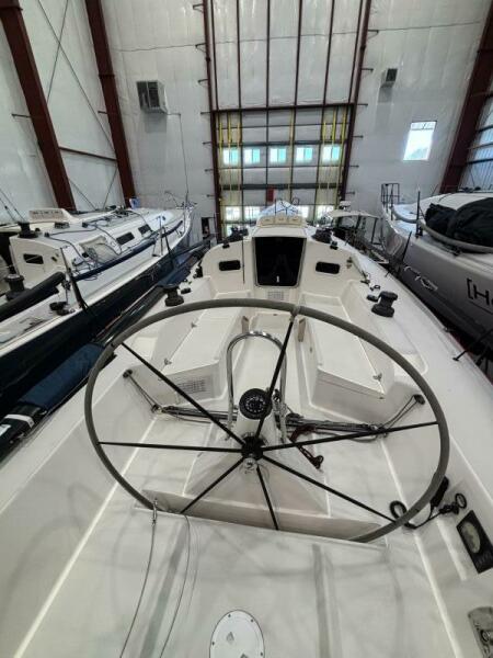 36' 2013 J Boats J/111