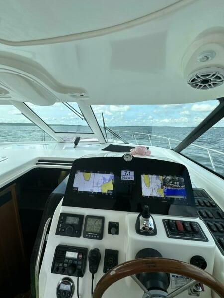 43' 2006 Tiara Yachts 