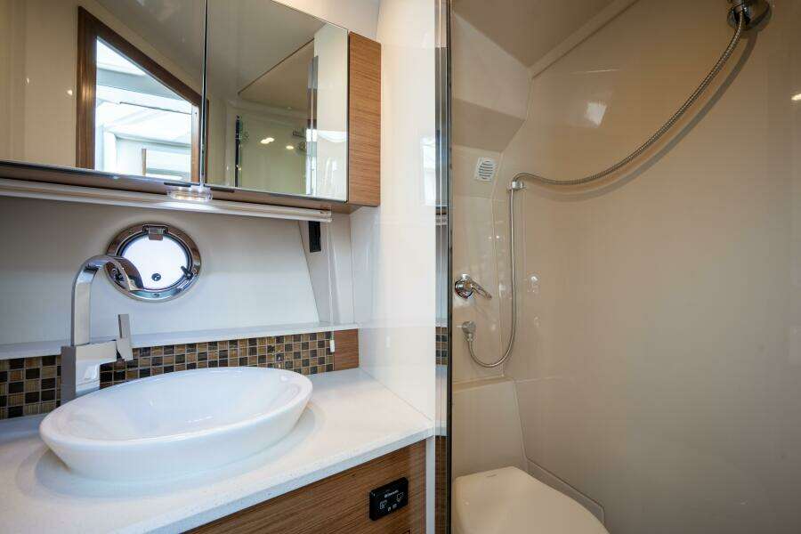 CHASSAN 45ft Cruisers Yachts Yacht For Sale