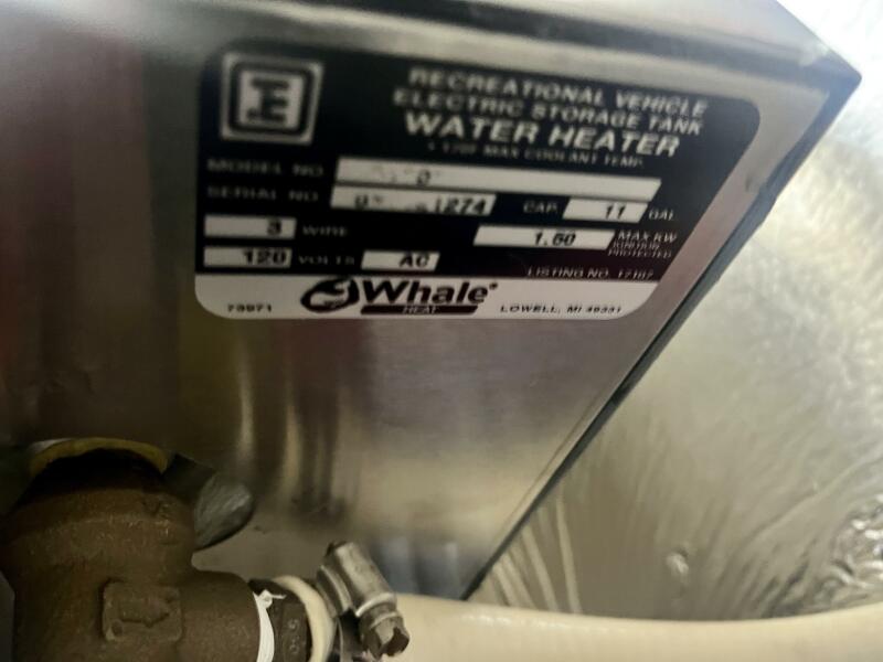 45' 2016 Cruisers Yachts 45 Cantius