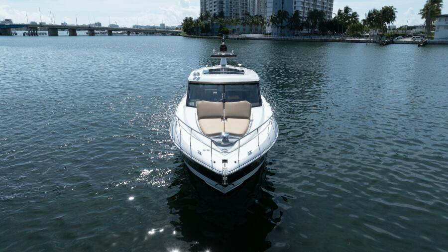 45' 2016 Cruisers Yachts 45 Cantius