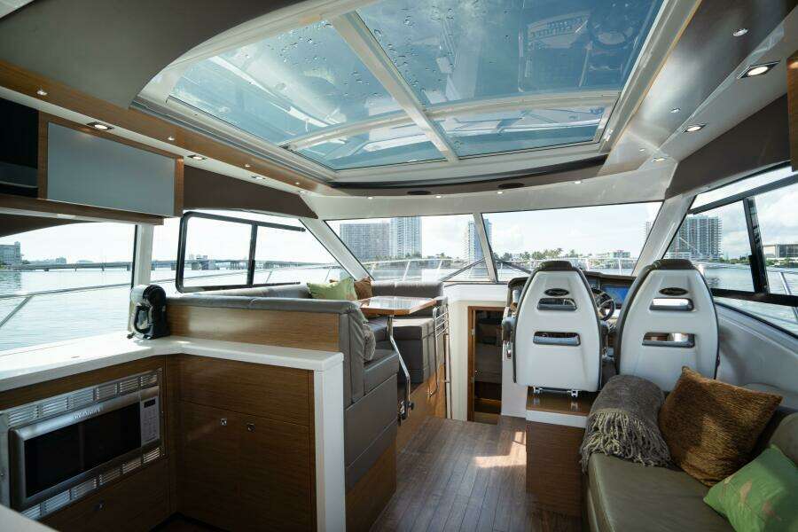 CHASSAN 45ft Cruisers Yachts Yacht For Sale