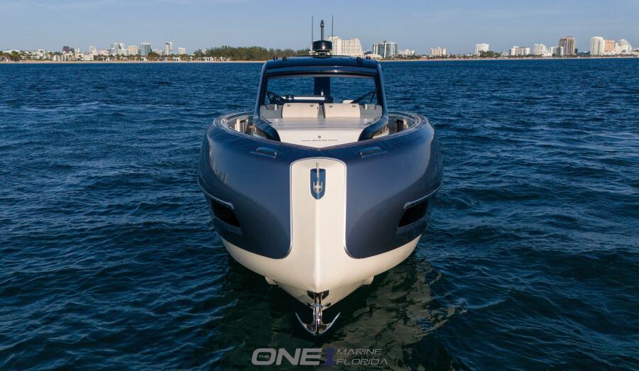 47' 2024 Invictus TT 460