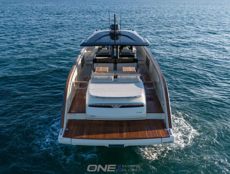 47' 2024 Invictus TT 460