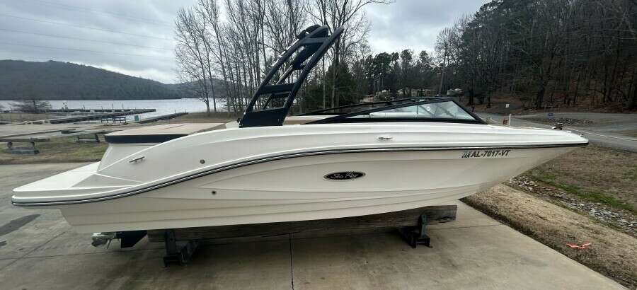 23ft Sea Ray Yacht For Sale