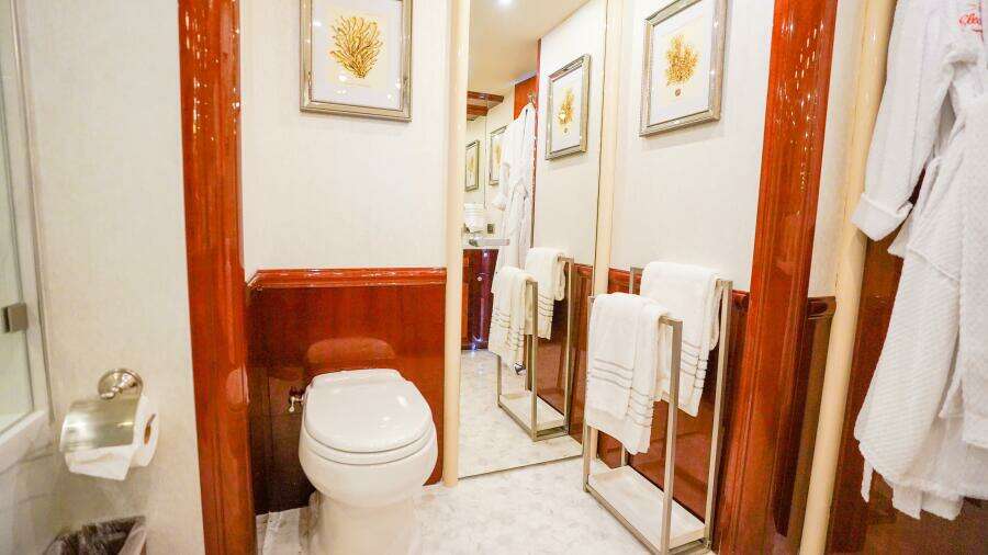 Eleonora  80ft Lazzara Yachts Yacht For Sale