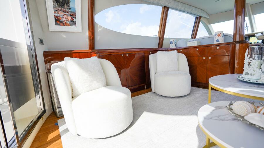 80' 2004 Lazzara Yachts 80 SL