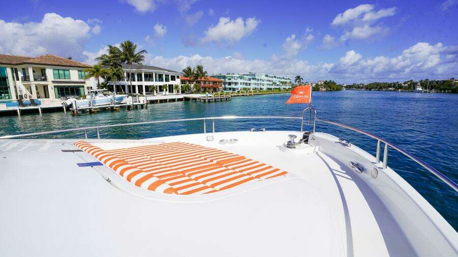 Eleonora  80ft Lazzara Yachts Yacht For Sale