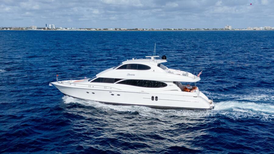 80' 2004 Lazzara Yachts 80 SL
