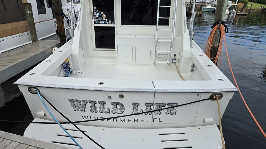 45' 1989 Viking 45 Convertible