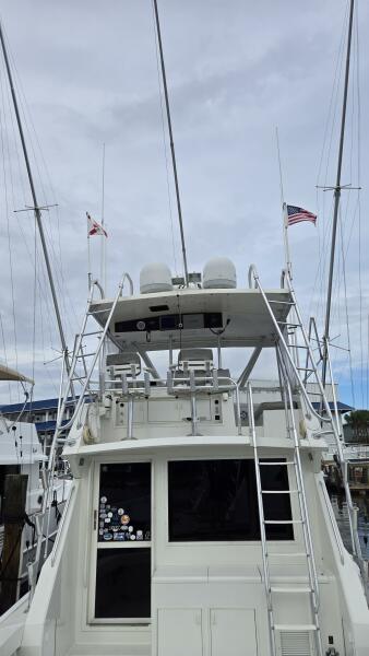 45' 1989 Viking 45 Convertible