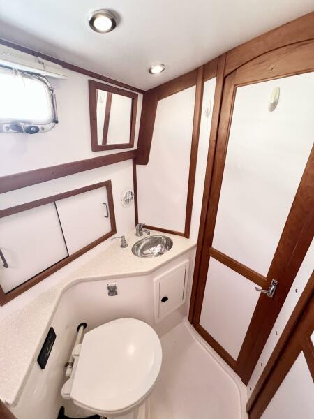 38' 2006 Sabre 38 Hard Top Express