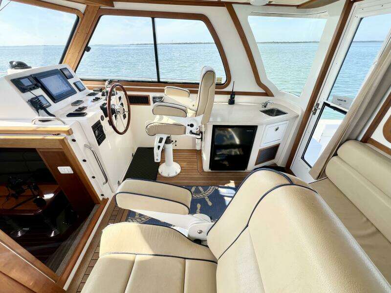 38ft Sabre Yacht For Sale