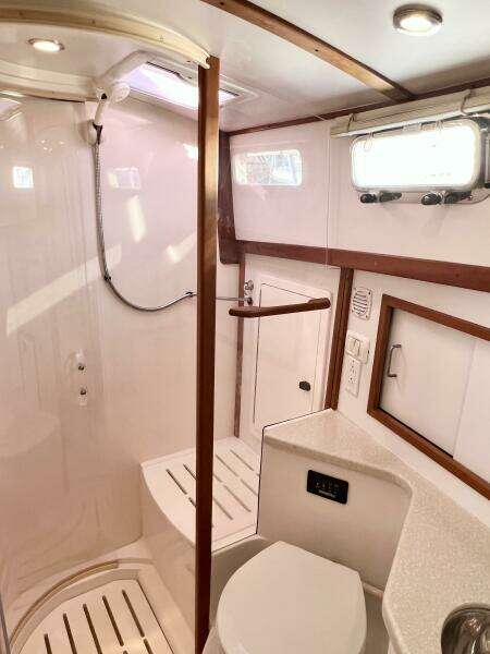 38ft Sabre Yacht For Sale