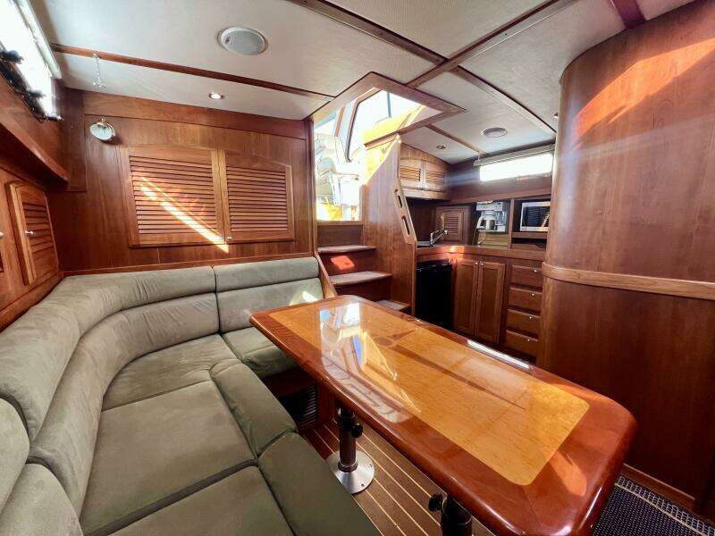 38ft Sabre Yacht For Sale