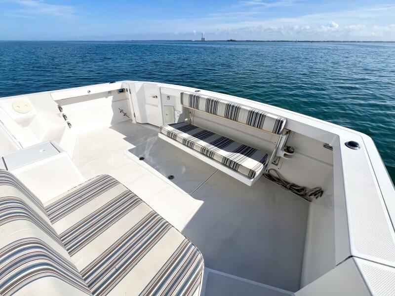 38' 2006 Sabre 38 Hard Top Express