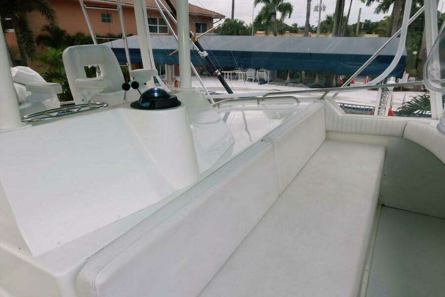 LAID BACK 46ft Bertram Yacht For Sale