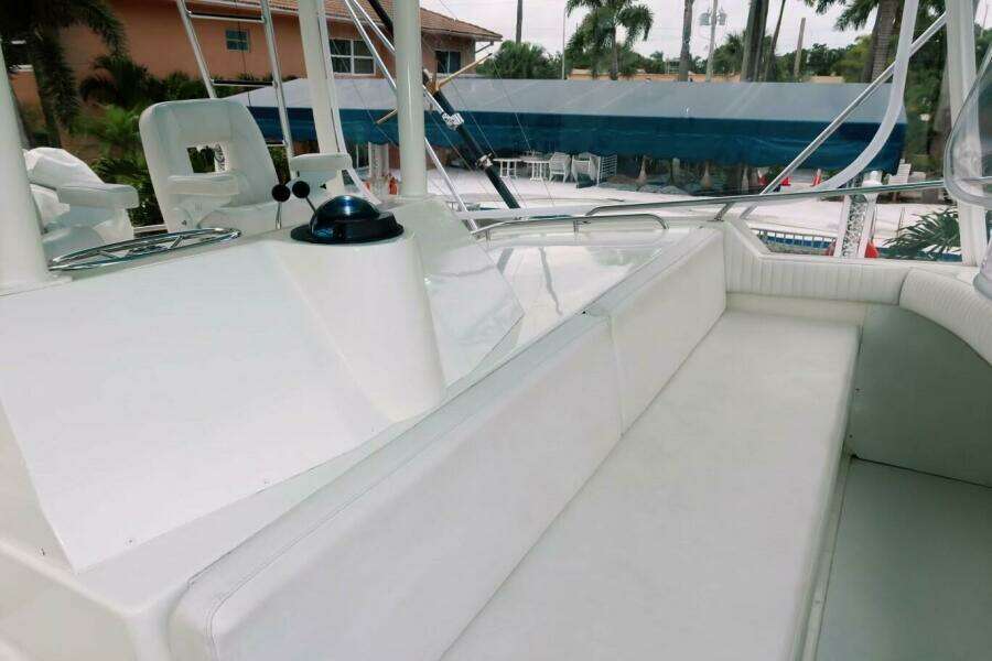 LAID BACK 46ft Bertram Yacht For Sale
