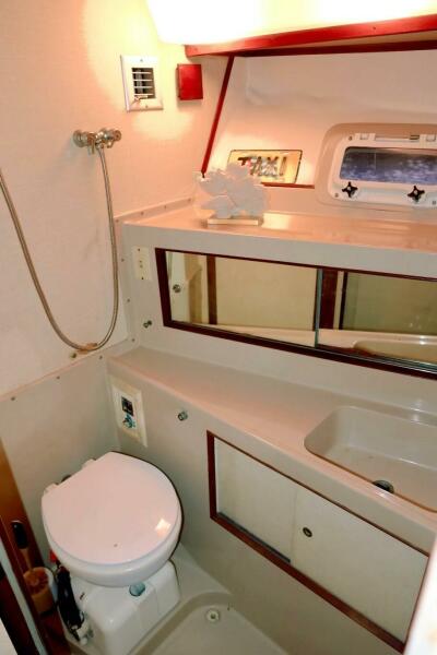 46' 1984 Bertram 46 Convertible