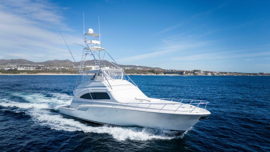 67' 2003 Bertram 67 Convertible