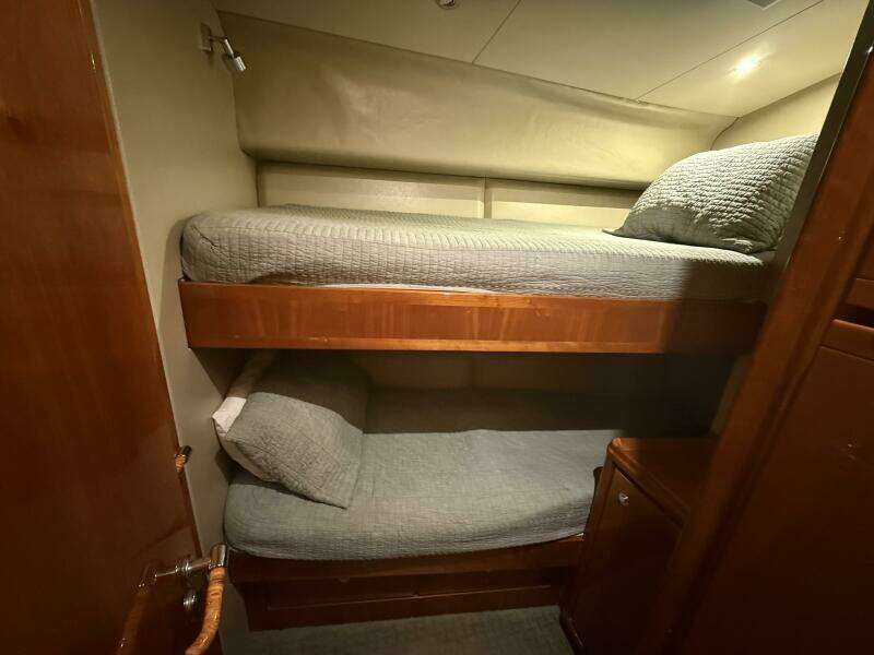 Bertram 67 - Chill 'N -