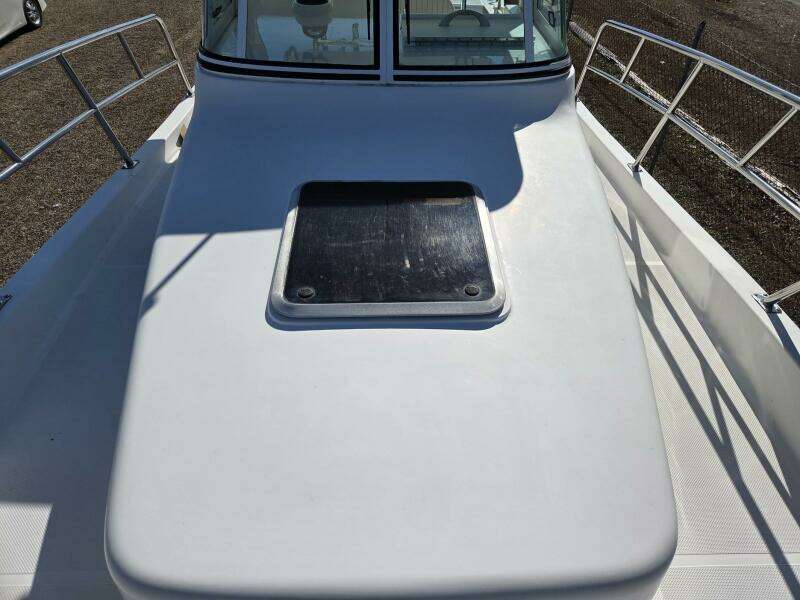 HuddaHoo 30ft True World Marine Yacht For Sale