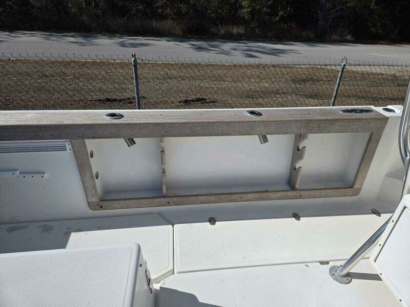 HuddaHoo 30ft True World Marine Yacht For Sale