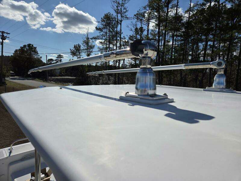 HuddaHoo 30ft True World Marine Yacht For Sale