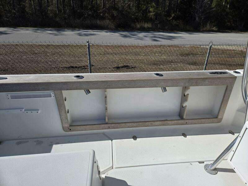 HuddaHoo 30ft True World Marine Yacht For Sale