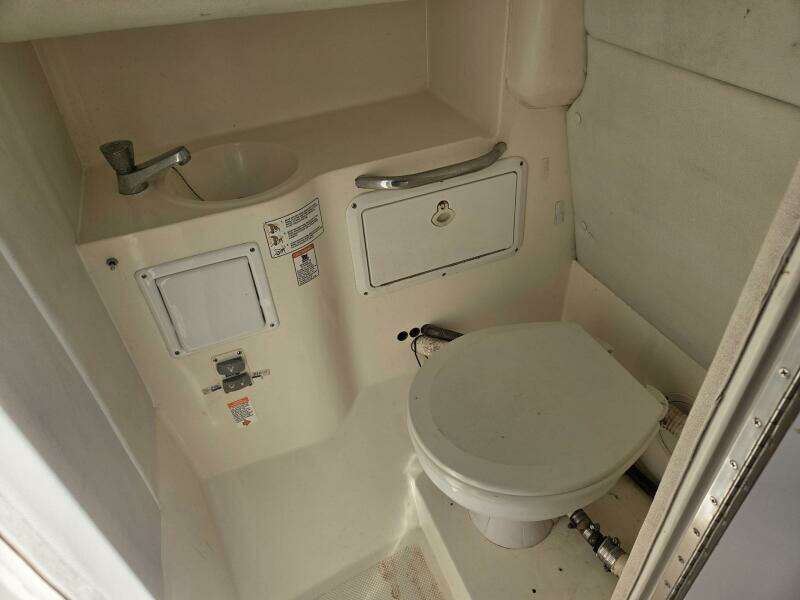 HuddaHoo 30ft True World Marine Yacht For Sale