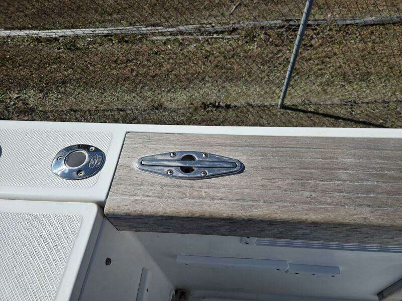 HuddaHoo 30ft True World Marine Yacht For Sale